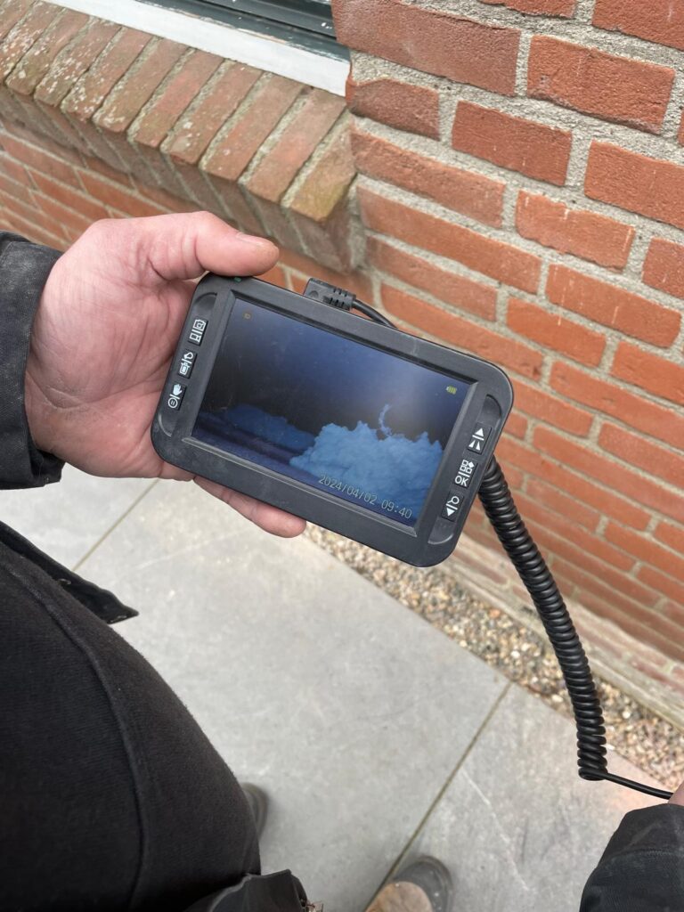 Hoe ontdek je of jouw woning al spouwmuurisolatie heeft?